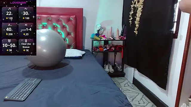 cleopatraa online show from 12/09/24, 08:33