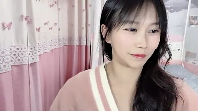 Snapshot of Shleybaby chatting on 12/26/24, 06:41 Shleybaby online show from 12/26/24, 06:41