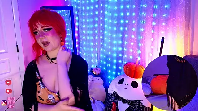 Snapshot of Angel-Lewd-Cake chatting on 01/10/25, 09:23 Angel-Lewd-Cake online show from 01/10/25, 09:23