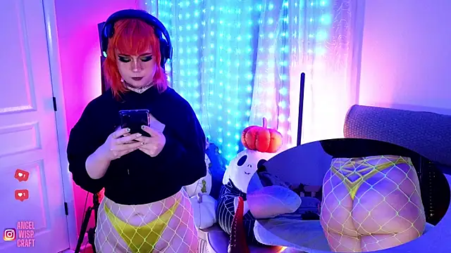 Snapshot of Angel-Lewd-Cake chatting on 03/17/25, 12:46 Angel-Lewd-Cake online show from 03/17/25, 12:46