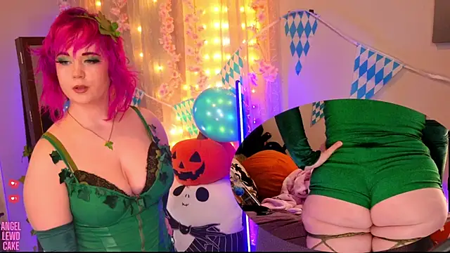 Snapshot of Angel-Lewd-Cake chatting on 10/01/25, 10:38 Angel-Lewd-Cake online show from 10/01/25, 10:38