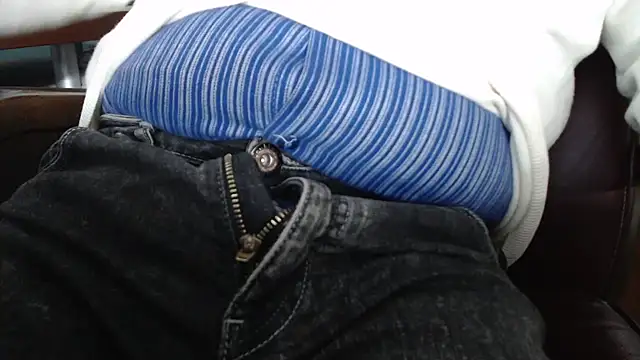 smoothandtiny online show from 02/14/25, 07:54