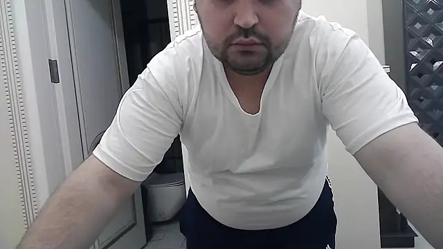 Snapshot of KIZLAZIMYaa chatting on 12/17/24, 07:26 KIZLAZIMYaa online show from 12/17/24, 07:26