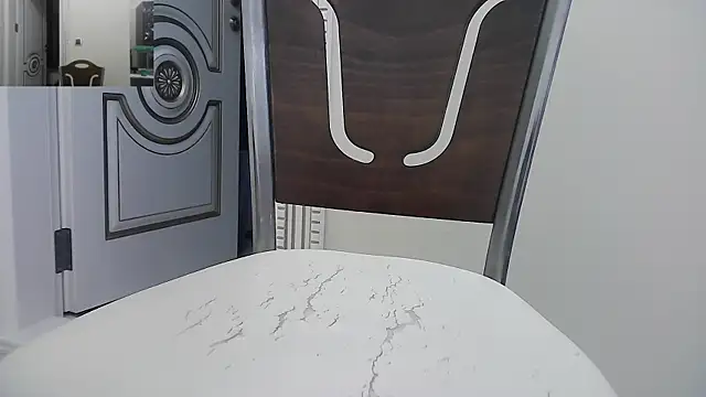 Snapshot of KIZLAZIMYaa chatting on 12/29/24, 12:09 KIZLAZIMYaa online show from 12/29/24, 12:09