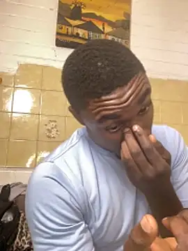 Pinepool21 online show from 11/01/25, 08:11