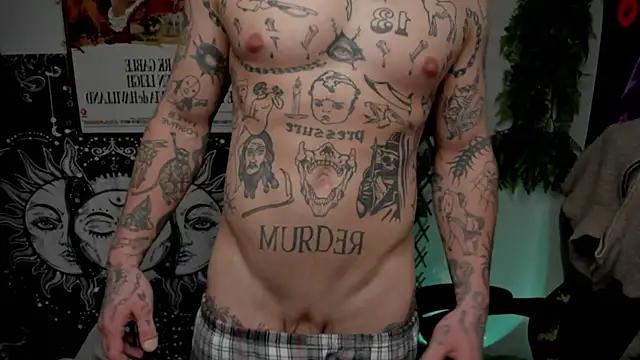 Snapshot of layneinchains chatting on 02/24/25, 12:05 layneinchains online show from 02/24/25, 12:05