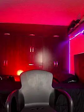 innsolemnia online show from 10/18/25, 08:15