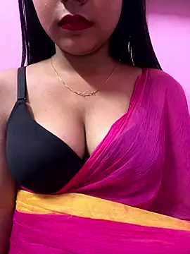 Snapshot of samaya-21 chatting on 01/12/26, 06:24 samaya-21 online show from 01/12/26, 06:24
