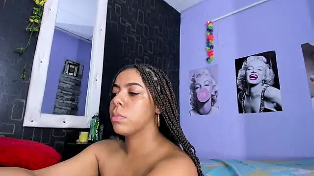 Alika01 online show from 01/25/25, 11:43