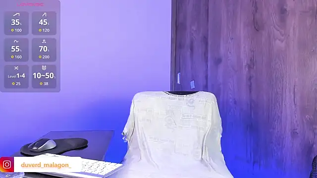 Demian cute18 online show from 10/01/25, 11:33