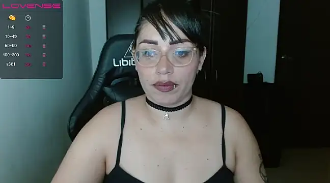 Snapshot of natashasmithe chatting on 01/25/25, 03:19 natashasmithe online show from 01/25/25, 03:19