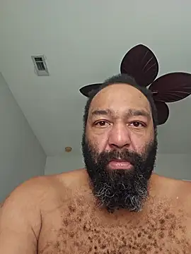 Snapshot of Bearhoney843 chatting on 12/03/24, 05:45 Bearhoney843 online show from 12/03/24, 05:45