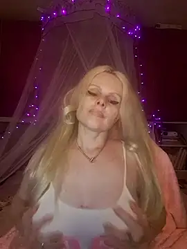Angeldevilus online show from 07/17/26, 11:53