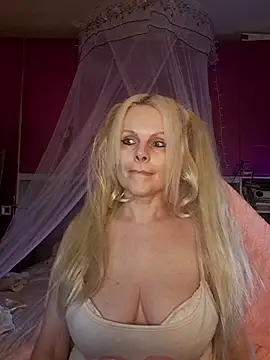 Angeldevilus online show from 07/22/26, 05:05