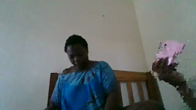 Snapshot of Horny_wifey254 chatting on 02/18/26, 06:53 Horny wifey254 online show from 02/18/26, 06:53