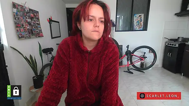 Scarletleon77 online show from 10/03/25, 01:19