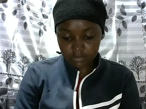 Snapshot of Sweet_kelsiey chatting on 01/13/25, 08:58 Sweet kelsiey online show from 01/13/25, 08:58