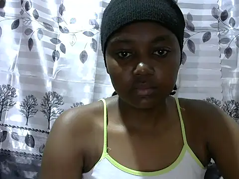 Snapshot of Sweet_kelsiey chatting on 01/19/25, 07:15 Sweet kelsiey online show from 01/19/25, 07:15