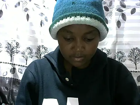 Snapshot of Sweet_kelsiey chatting on 02/02/25, 08:41 Sweet kelsiey online show from 02/02/25, 08:41