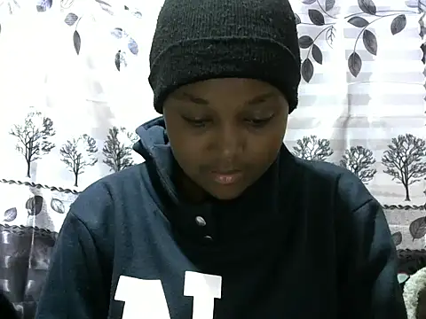 Snapshot of Sweet_kelsiey chatting on 02/03/25, 08:24 Sweet kelsiey online show from 02/03/25, 08:24