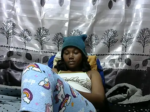 Snapshot of Sweet_kelsiey chatting on 02/10/25, 03:10 Sweet kelsiey online show from 02/10/25, 03:10