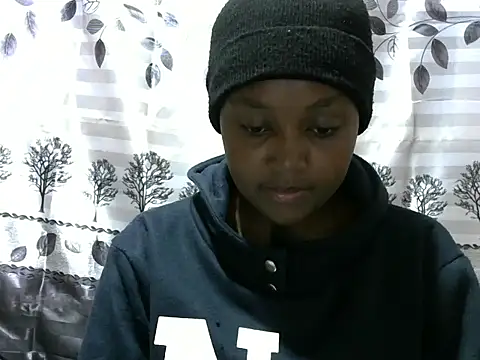 Snapshot of Sweet_kelsiey chatting on 03/19/25, 09:05 Sweet kelsiey online show from 03/19/25, 09:05