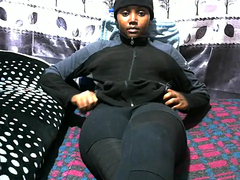 Snapshot of Sweet_kelsiey chatting on 03/22/25, 11:20 Sweet kelsiey online show from 03/22/25, 11:20
