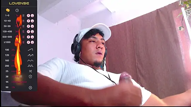 yosoy enzo2020 online show from 12/04/24, 04:38