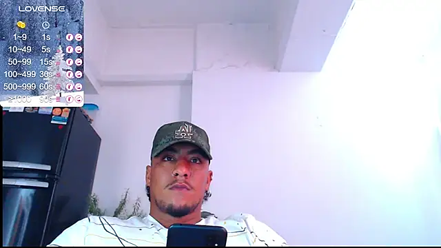 yosoy enzo2020 online show from 12/18/24, 03:33