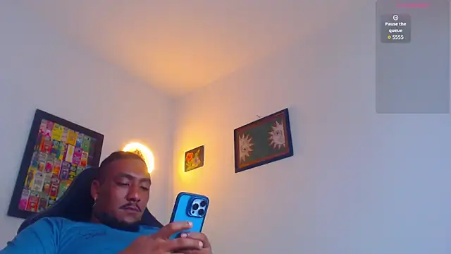 yosoy enzo2020 online show from 07/04/26, 04:18