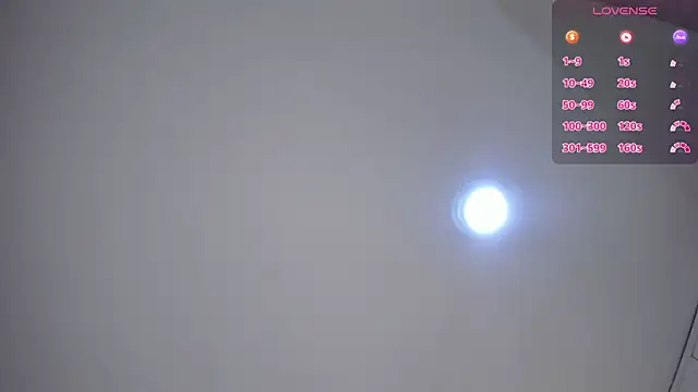 Snapshot of paulinasaeEnz chatting on 11/08/25, 12:49 paulinasaeEnz online show from 11/08/25, 12:49