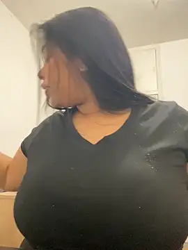 PUSHYLATE online show from 11/23/25, 03:56