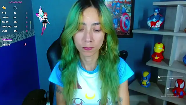 Snapshot of Erika_Stevens chatting on 11/26/25, 12:00 Erika Stevens online show from 11/26/25, 12:00