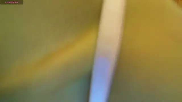 Snapshot of lili_jade222 chatting on 10/18/25, 03:35 lili jade222 online show from 10/18/25, 03:35