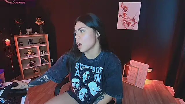  WednesdayFriday  online show from 11/26/25, 06:53