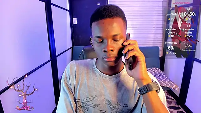 Snapshot of JacksonMuller_ chatting on 11/08/25, 01:33 JacksonMuller online show from 11/08/25, 01:33