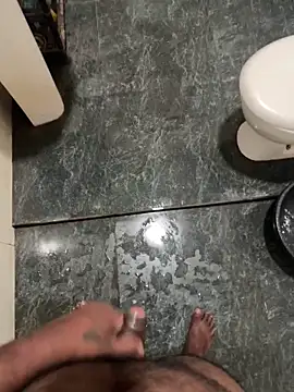 amil93sl online show from 10/13/25, 02:28