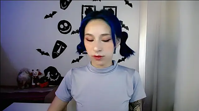 dakota senju online show from 10/13/25, 02:39