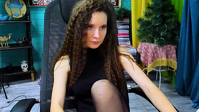 Miss Barbara  online show from 01/14/25, 03:36
