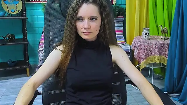 Miss Barbara  online show from 01/22/25, 04:12