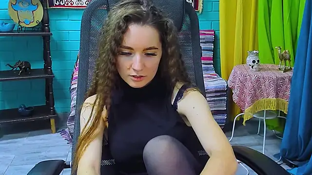 Miss Barbara  online show from 01/28/25, 03:46