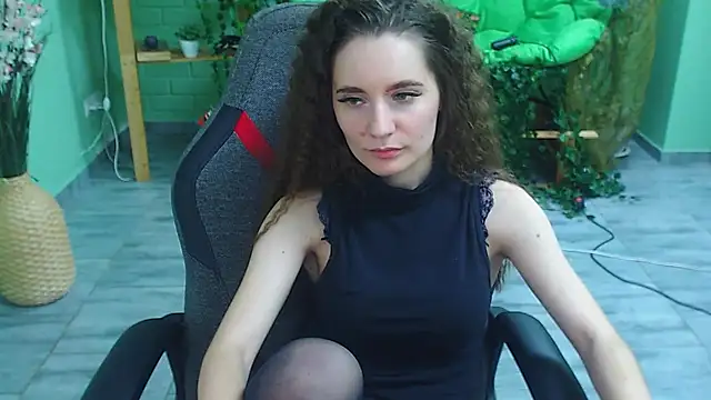 Miss Barbara  online show from 02/01/25, 12:51