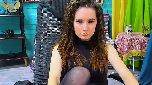 Miss Barbara  online show from 02/06/25, 12:37