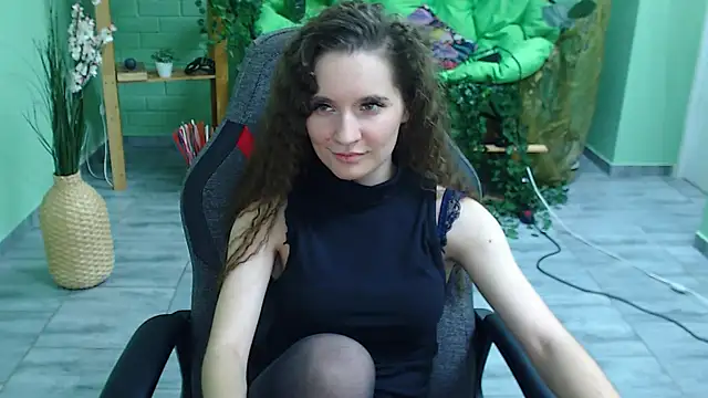 Miss Barbara  online show from 02/11/25, 09:25