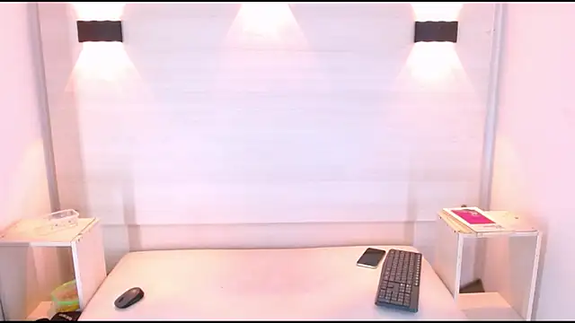 Snapshot of jeic_18 chatting on 09/13/25, 03:23 jeic 18 online show from 09/13/25, 03:23