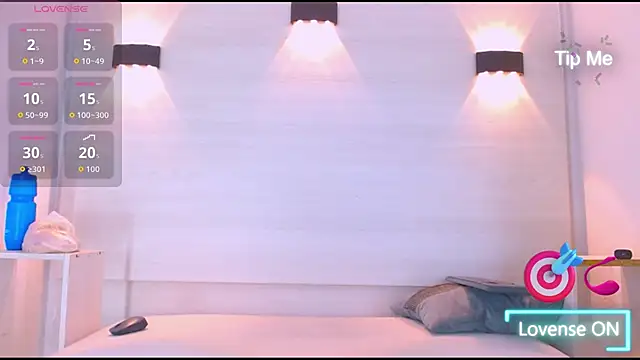 Snapshot of jeic_18 chatting on 09/29/25, 11:59 jeic 18 online show from 09/29/25, 11:59