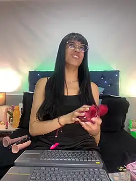 Snapshot of valentinabaez chatting on 10/09/25, 06:50 valentinabaez online show from 10/09/25, 06:50