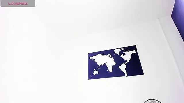 CurvyViolet online show from 12/09/24, 07:29