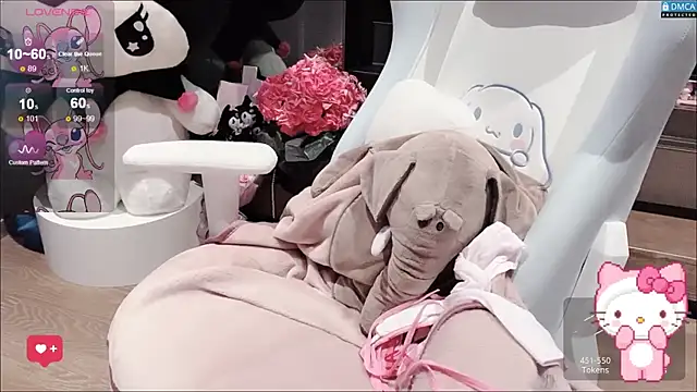 Snapshot of fog- chatting on 10/10/25, 02:43 fog- online show from 10/10/25, 02:43