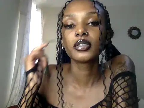 mavelous mia online show from 06/06/26, 07:13